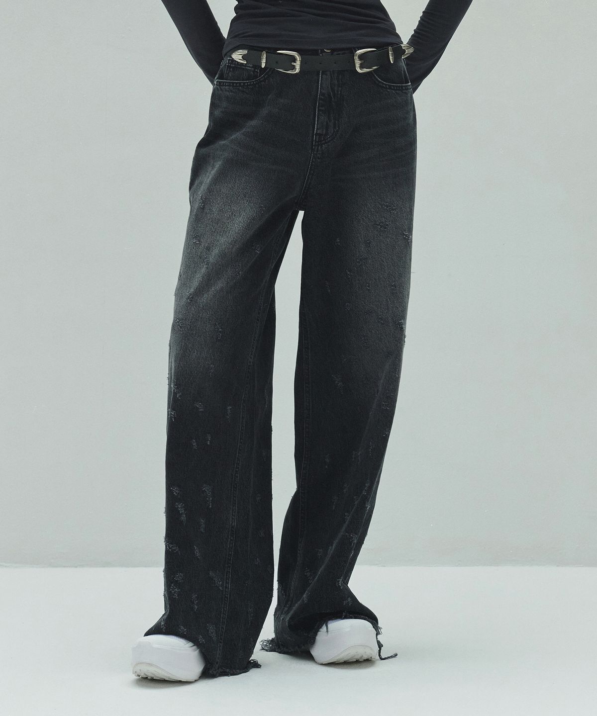 다이애그널(DIAGONAL) DAMAGE DENIM PANTS (black)
