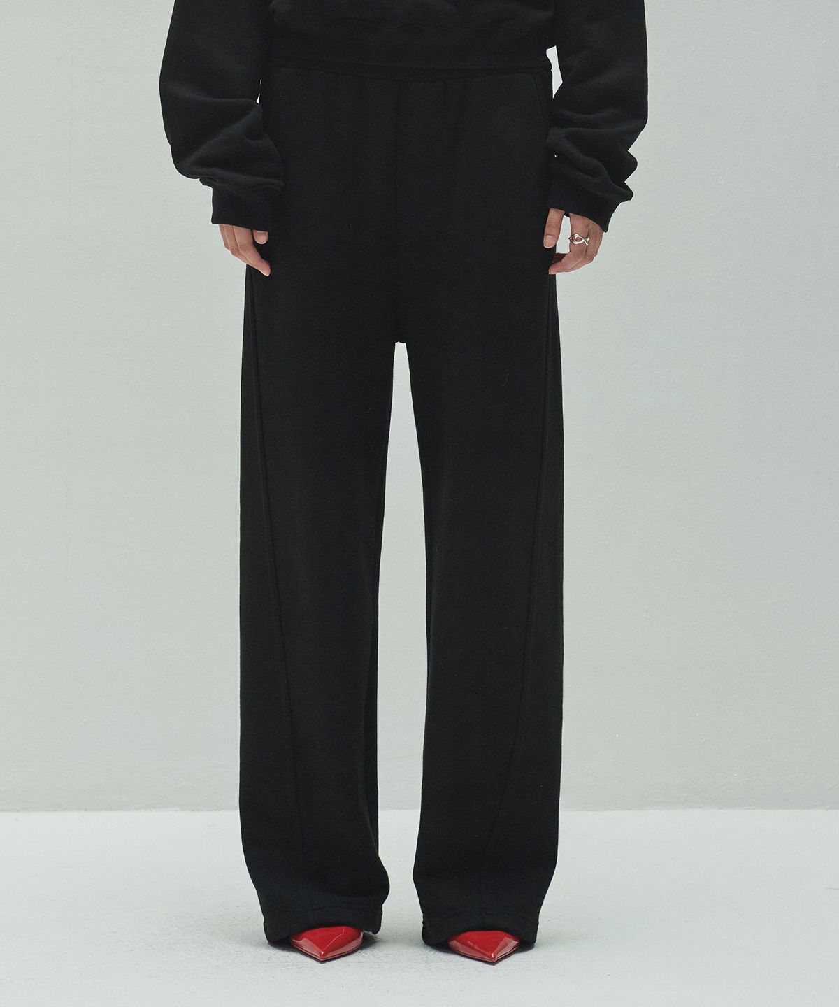 다이애그널(DIAGONAL) DIAGONAL LOGO SWEATPANTS (black)