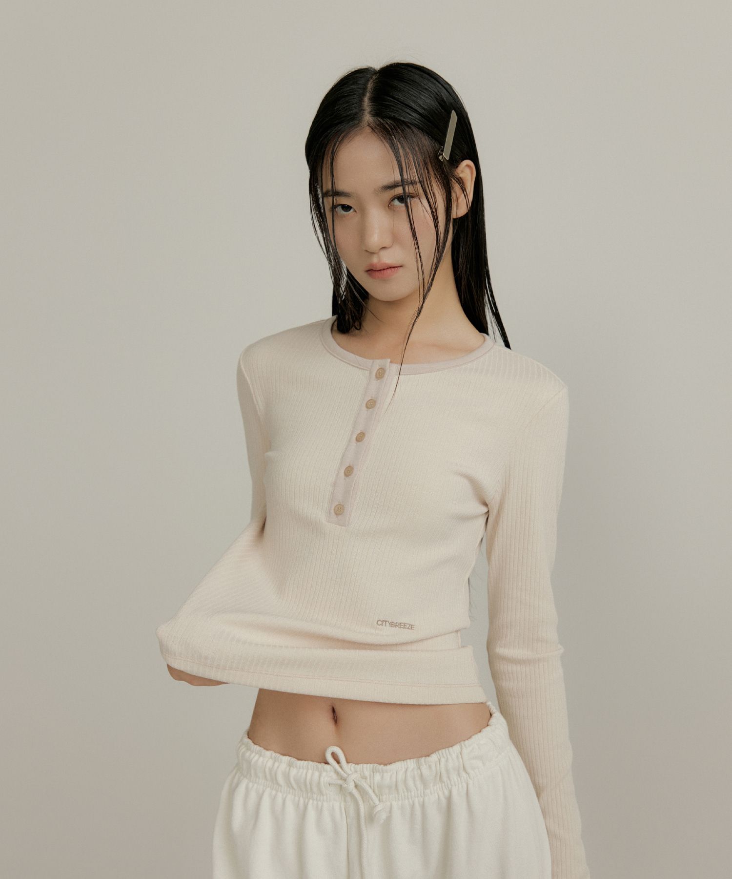 MUSINSA | CITYBREEZE WOMAN Essential Henley Neck Long Sleeve