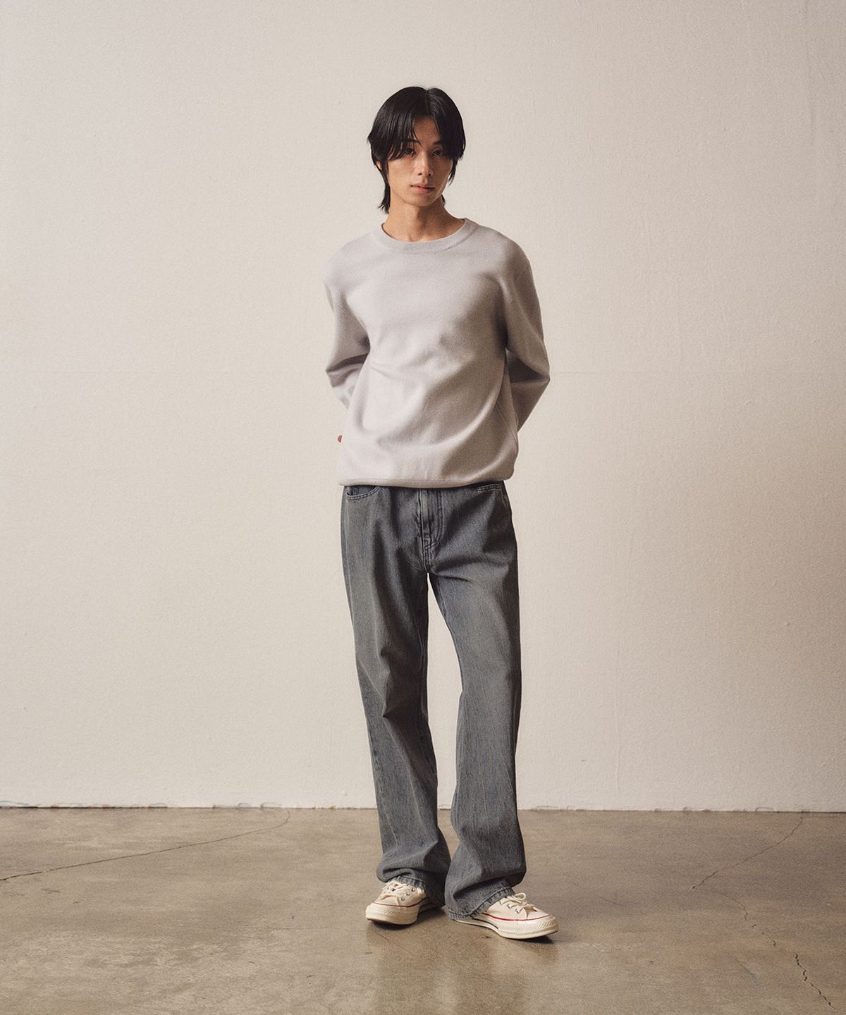 이지오(EZIO) Simple Round Knit_Grey