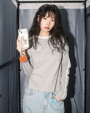 W LLF UNIFORM L/S TEE(GREY)