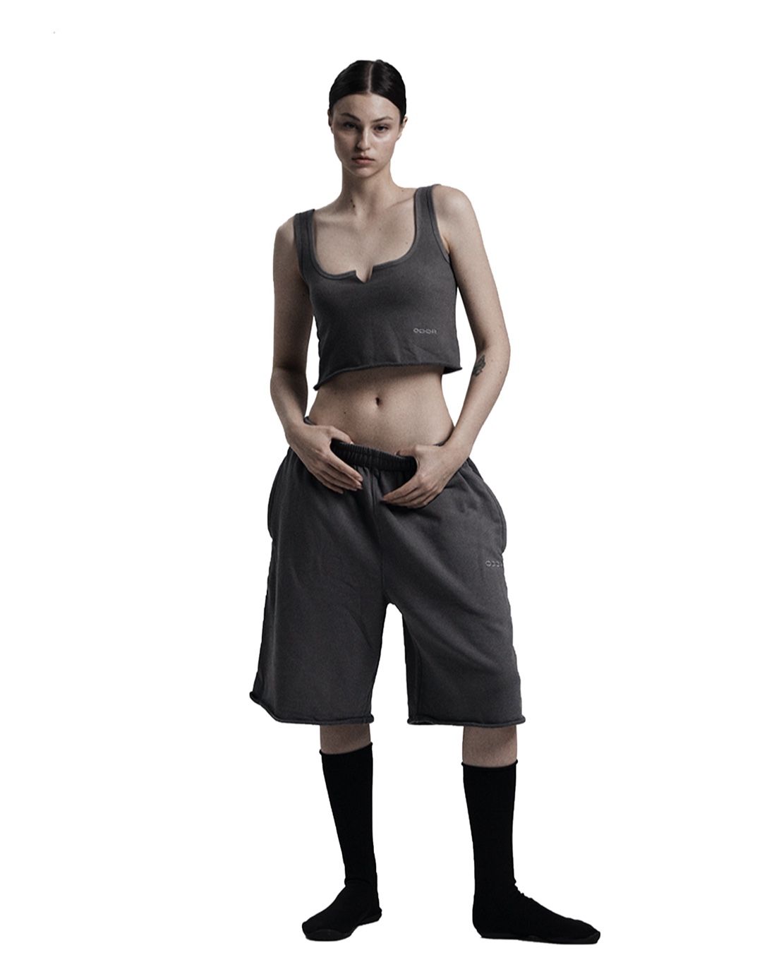 MUSINSA公式 | ODOR Molly bermuda pants in matt charcoal