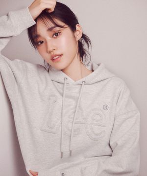 [노윤서 착장] 우먼 크롭 빅 트위치 후드 티셔츠 라이트 그레이