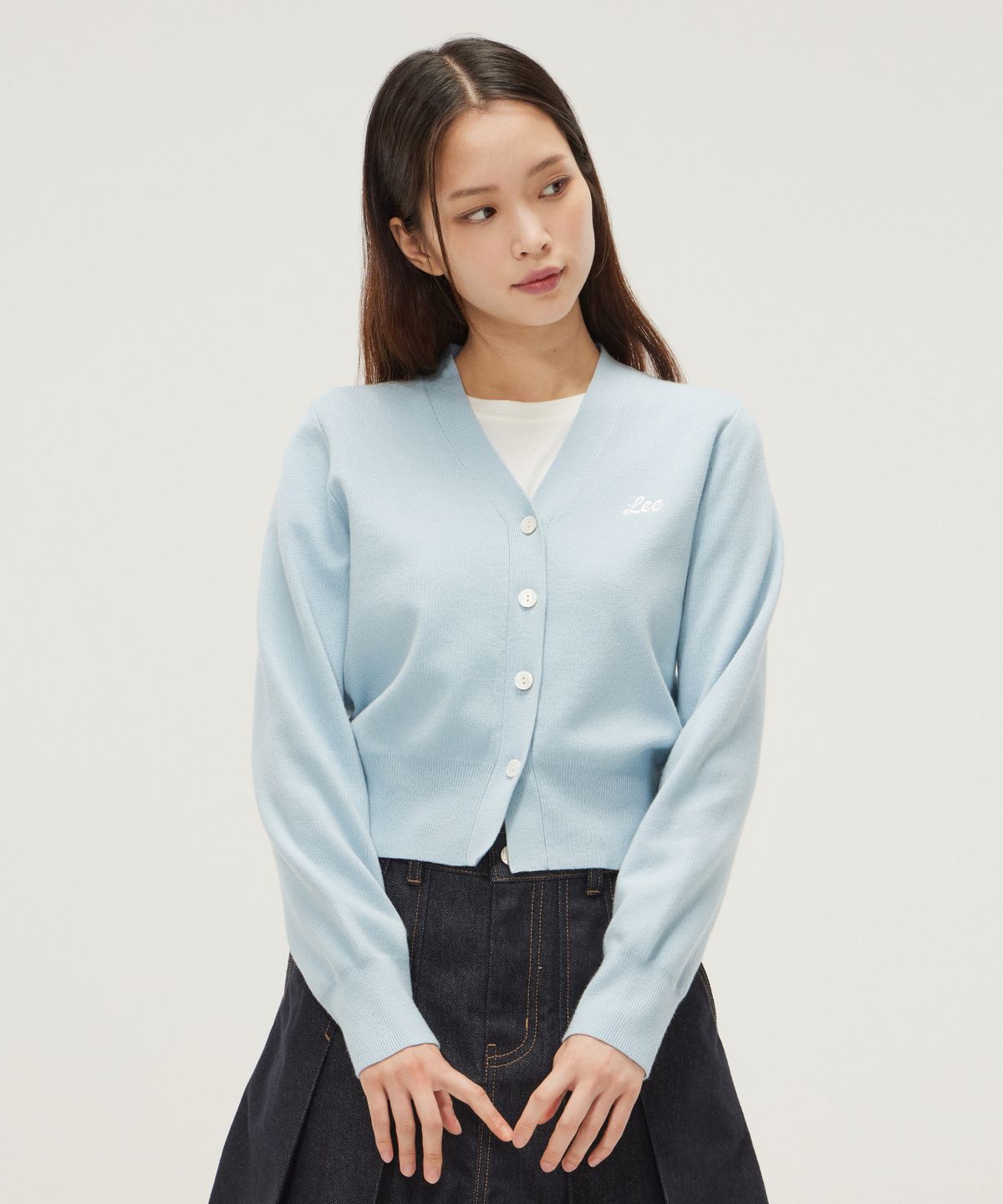 리(LEE) 우먼 에센셜 브이넥 가디건 스카이 블루