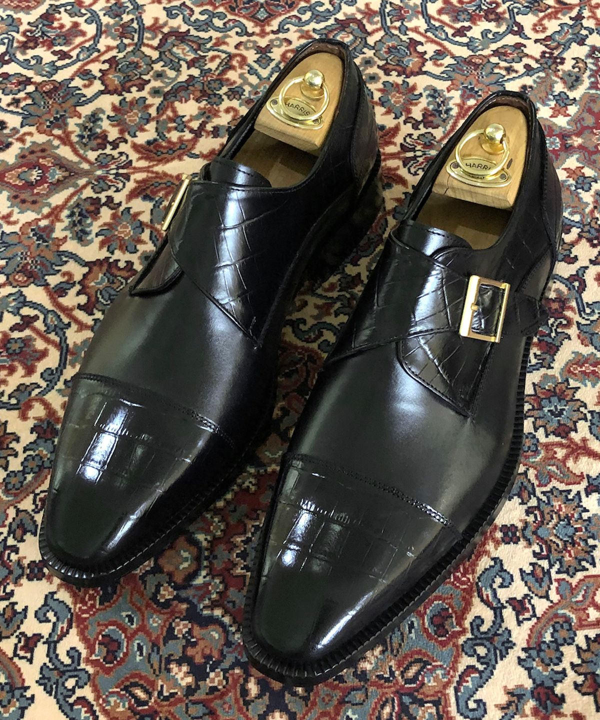 조앤슈(JOENSHOE) 르누아르 골드버클 투톤 싱글 몽크스트랩