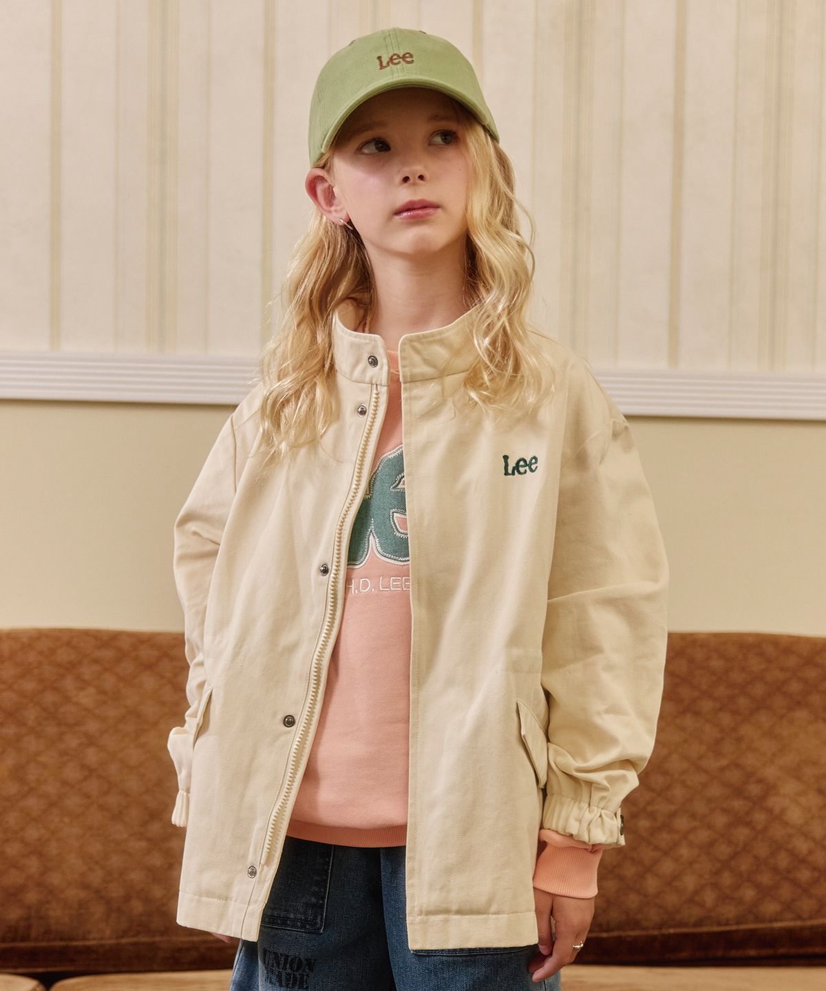 리 키즈(LEE KIDS) 트위치 로고 루즈핏 코튼 자켓 베이지 LK2403JK01BE