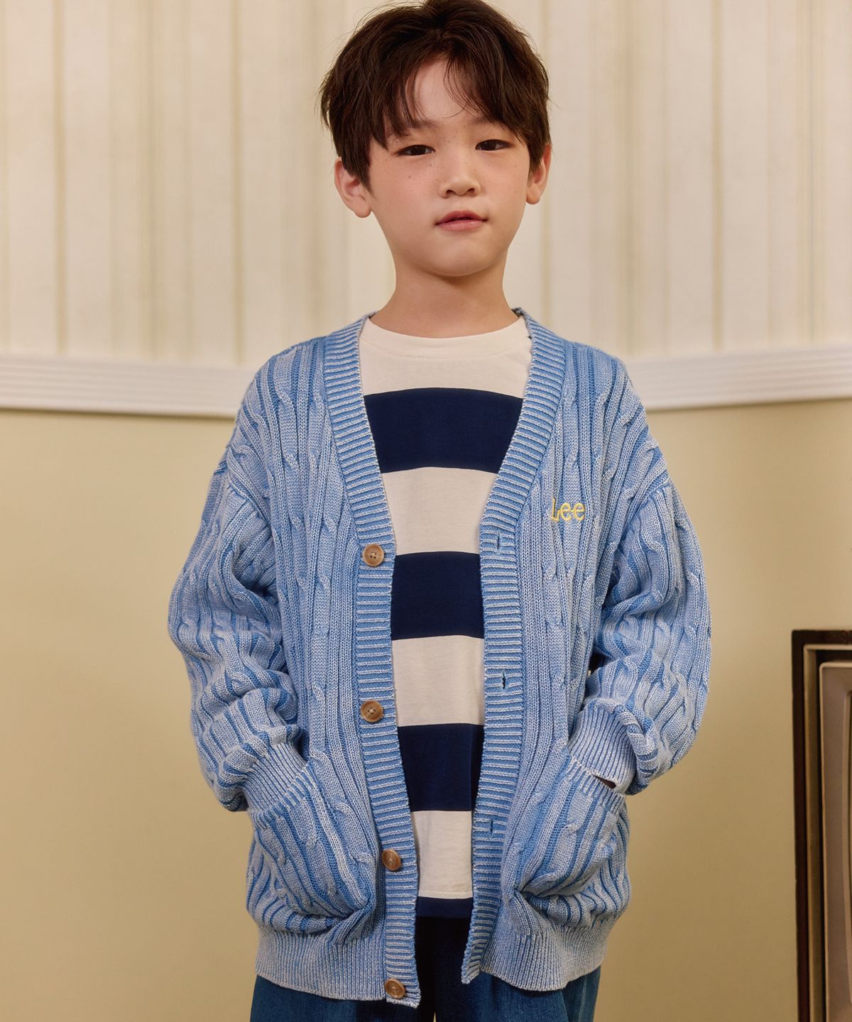 리 키즈(LEE KIDS) 케이블 스톤 워싱 루즈핏 니트 가디건 블루 LK2403CD01SB