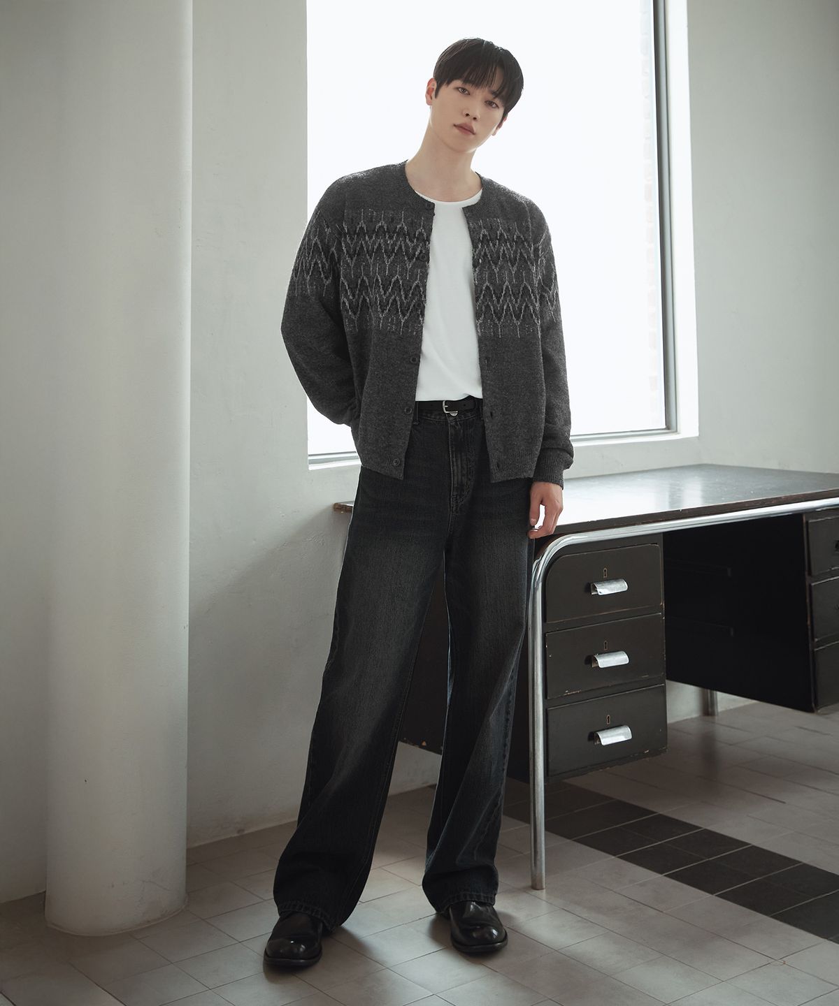 드로우핏(DRAW FIT) 콘트라스트 세미 와이드 워싱 데님 팬츠 [RUSTY INDIGO]