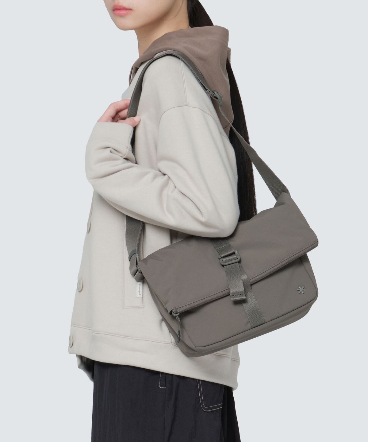 스노우피크 어패럴(SNOWPEAK APPAREL) 듀얼테크 크로스백 (S24FUFCB33) Dark Khaki