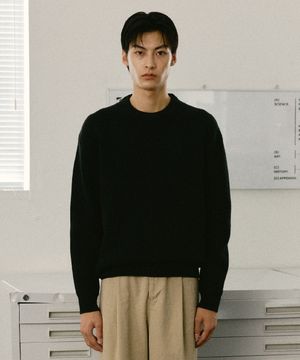 하찌 라운드 니트 풀오버 [블랙]