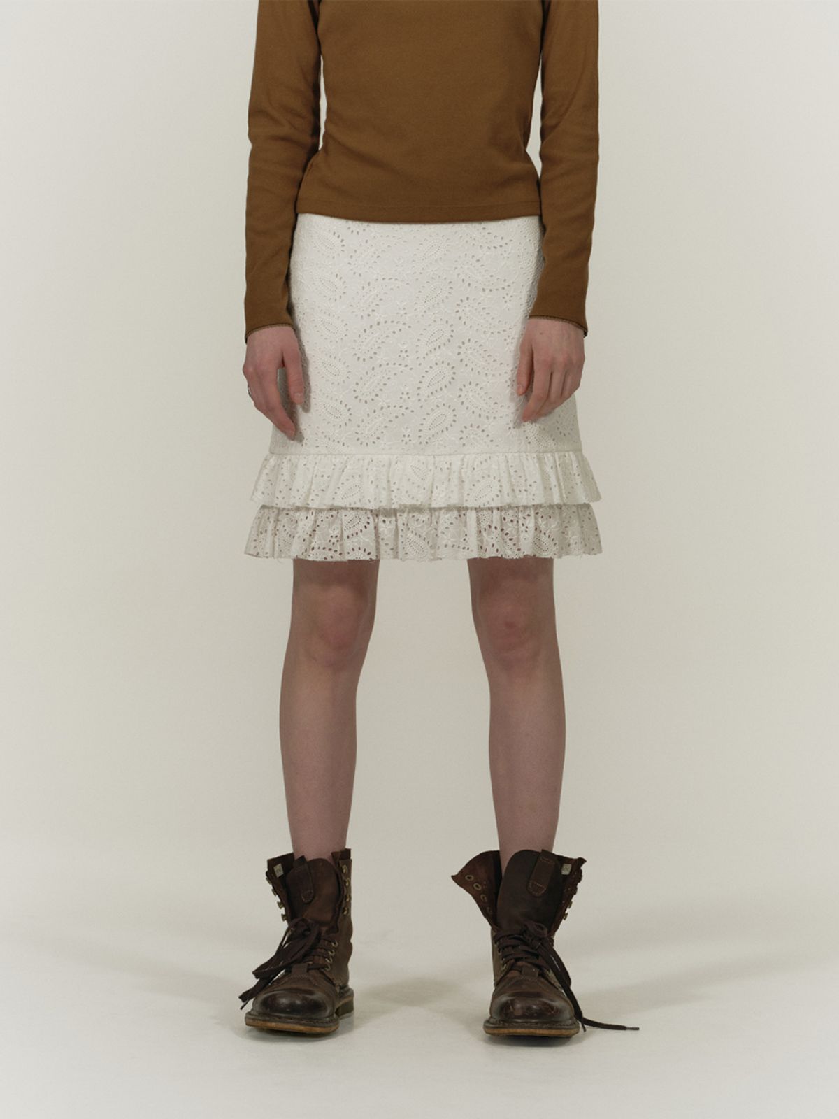 솔티페블(SALTY PEBBLE) DOUBLE PLARED PAISLEY SKIRT [WHITE]