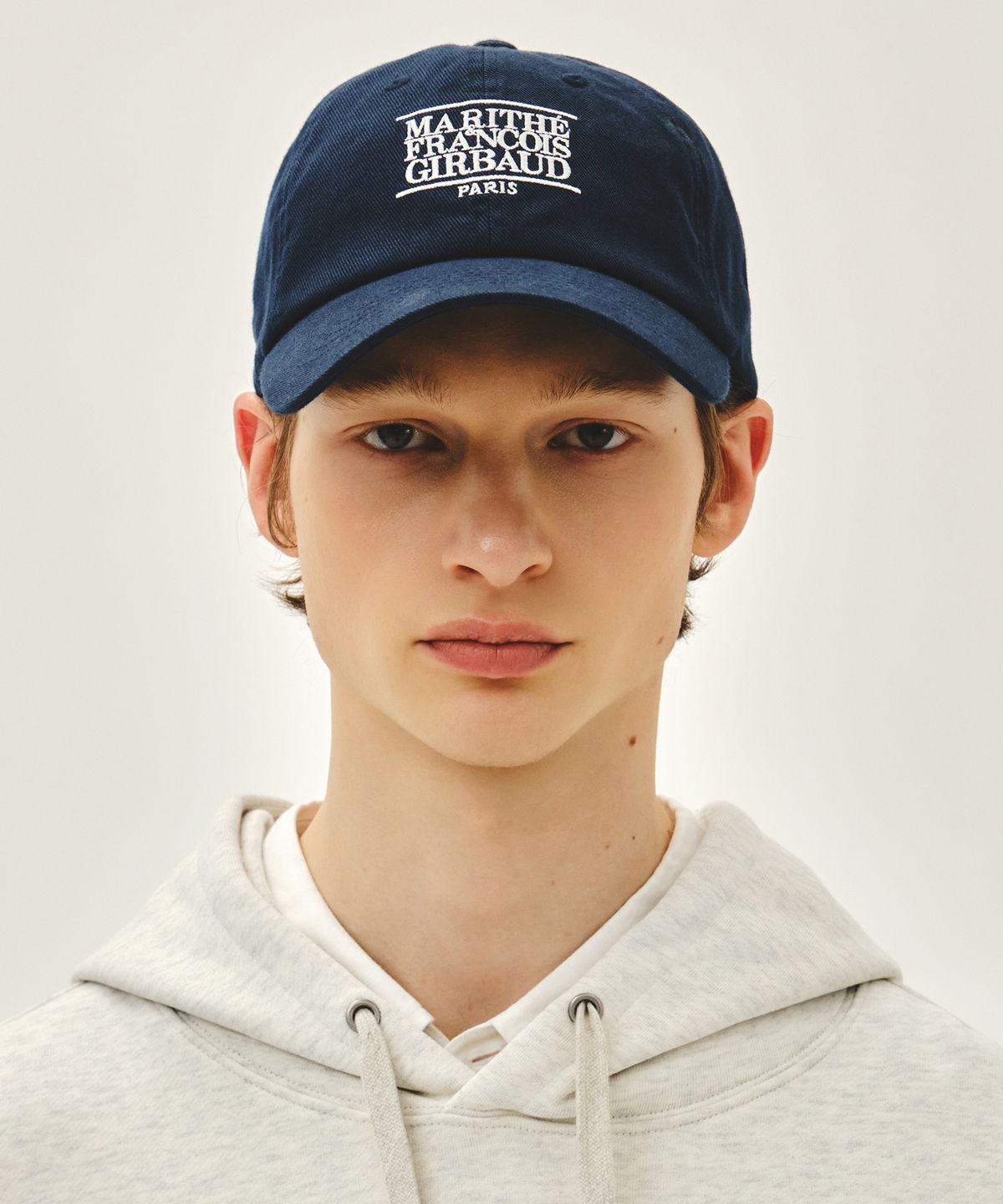 마리떼 프랑소와 저버(MARITHÉ + FRANҪOIS GIRBAUD) SMALL CLASSIC LOGO CAP navy