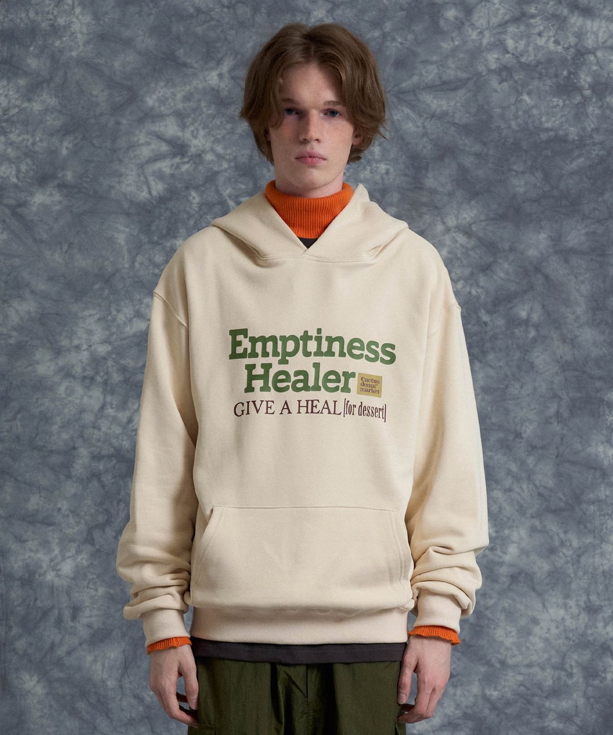 캑터스도넛마켓(CACTUSDONUTMARKET) Emptiness Healer Hoodie - Cream