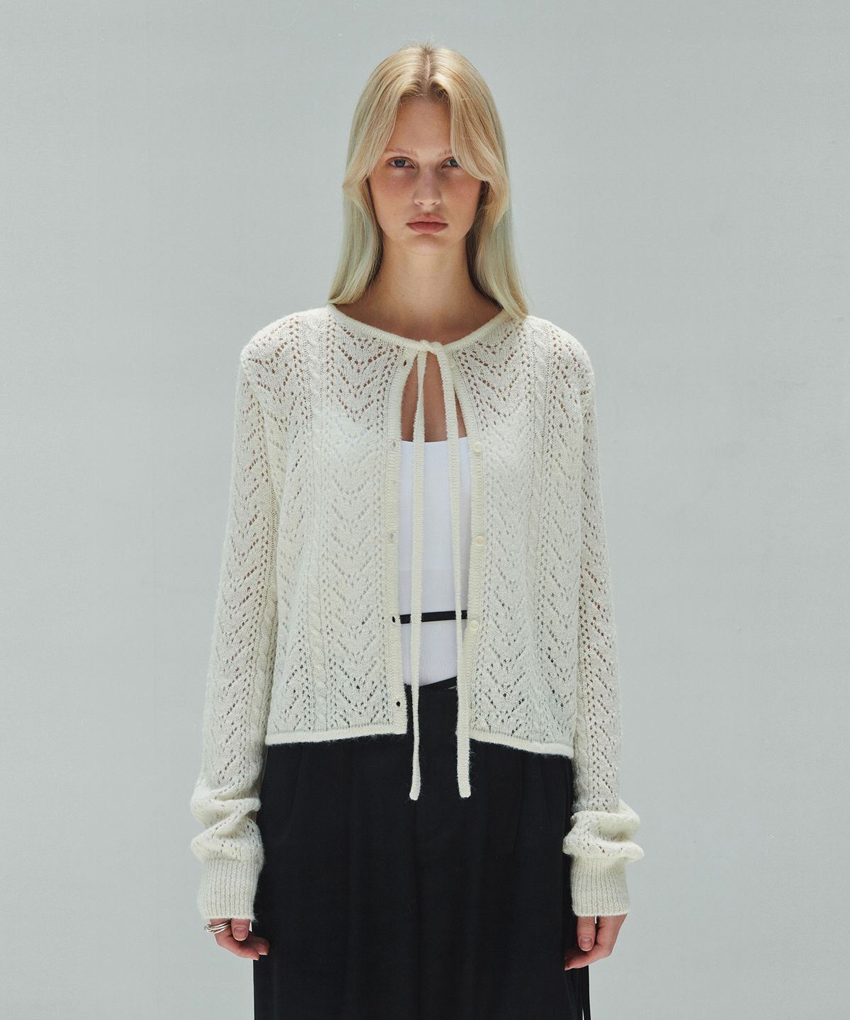 다이애그널(DIAGONAL) LACE PUNCHING KNIT CARDIGAN (ivory)