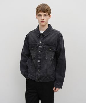 DENIM TRUCKER JACKET black