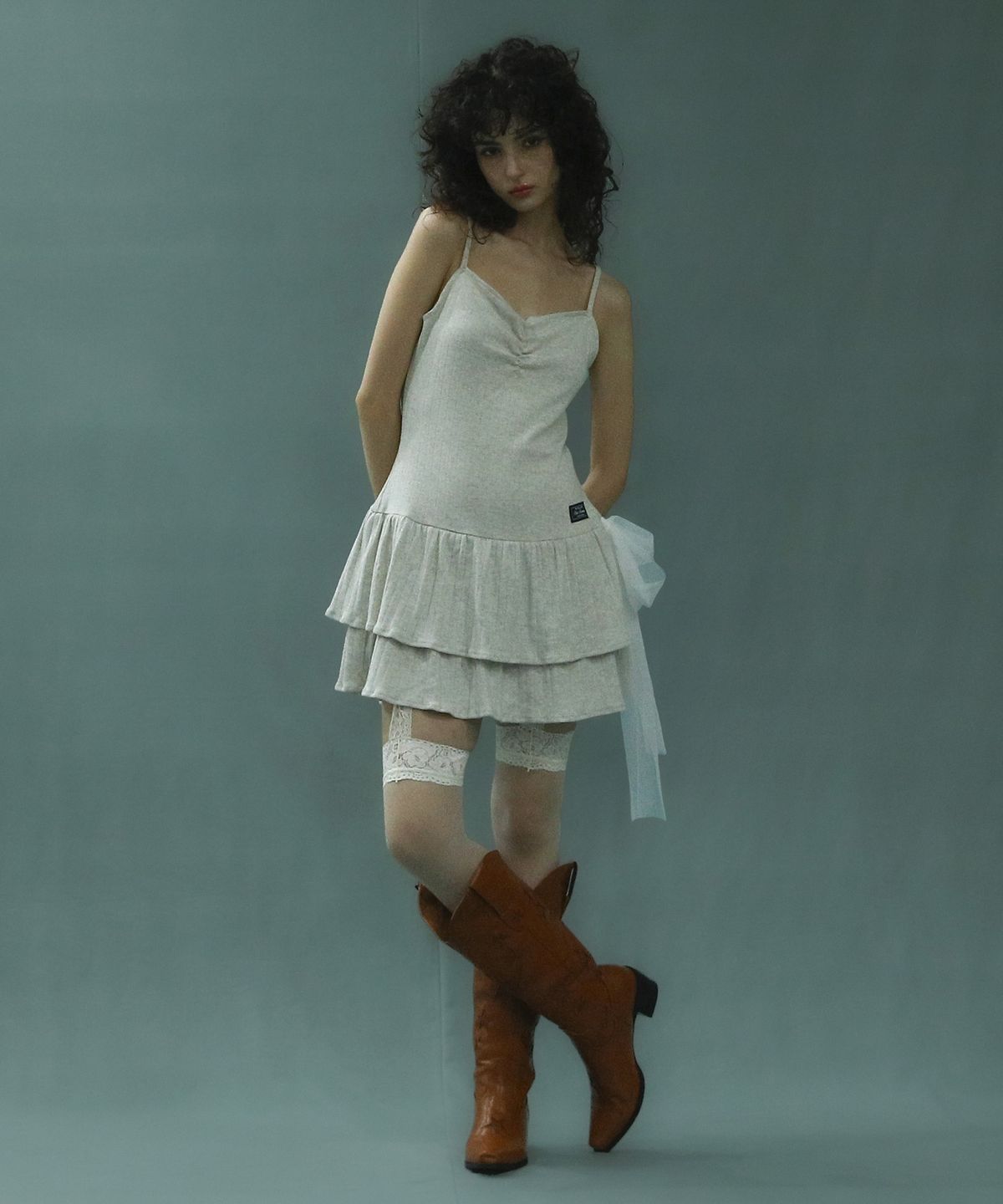 배드블루(BADBLUE) Side Tie Dress Oatmeal