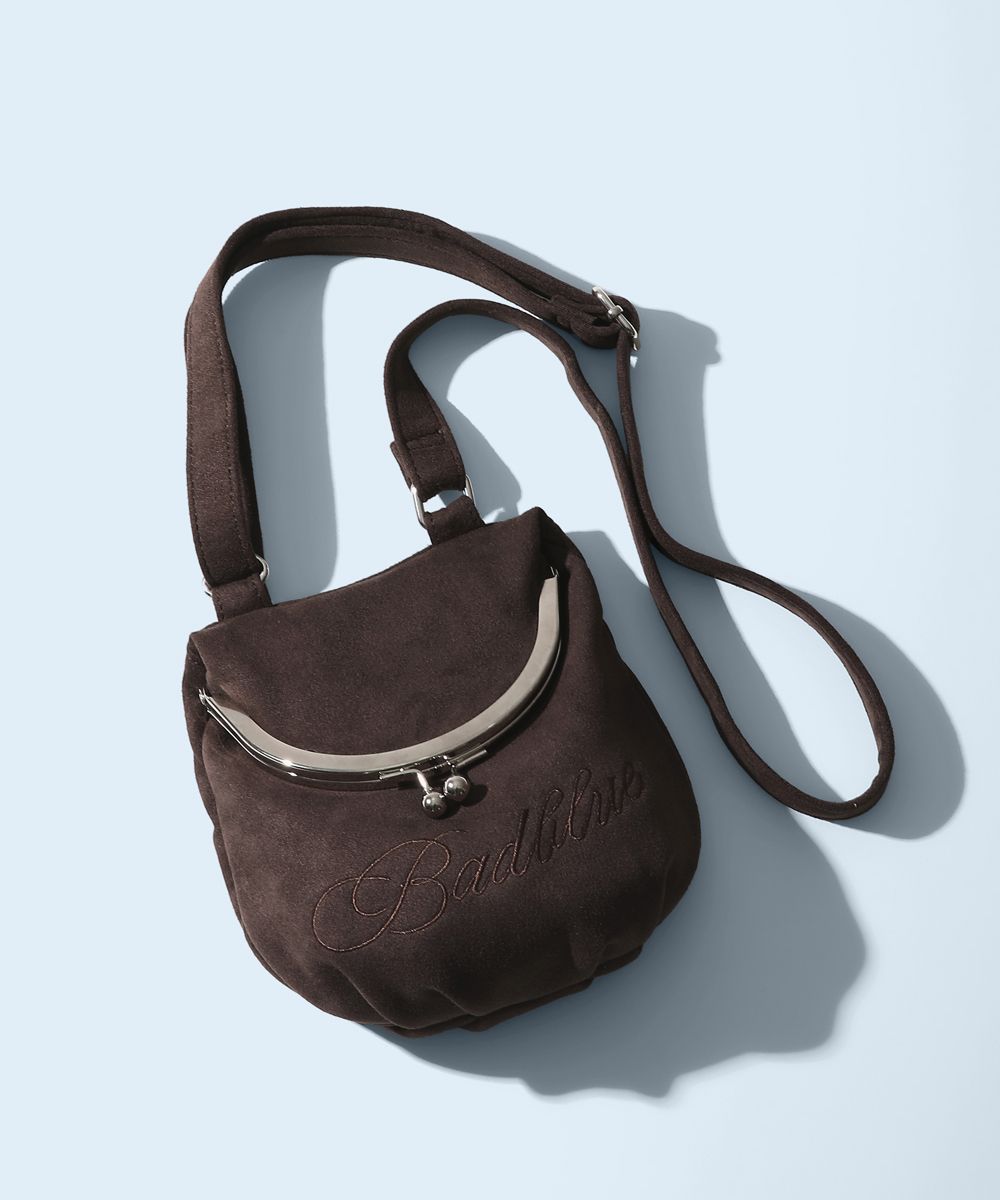 MUSINSA公式 | BADBLUE Suede Bao Bag Brown