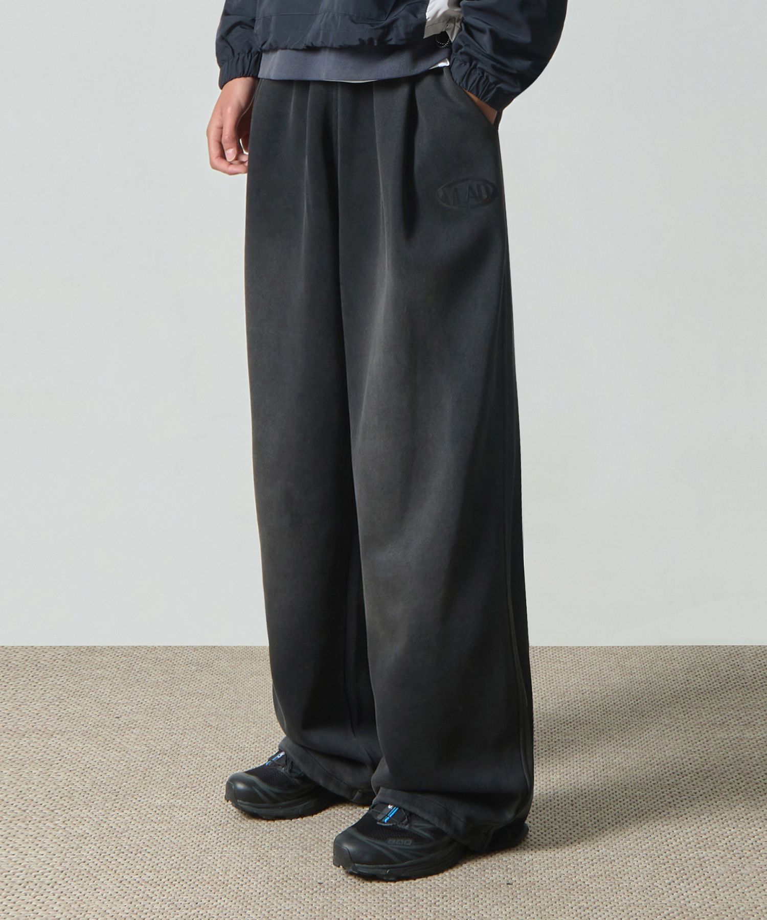 MUSINSA | DIMITRI BLACK VLAD One Tuck Pigment Fade Washing