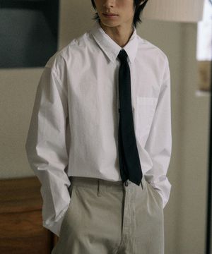 스테디 셔츠 - 퓨어 화이트