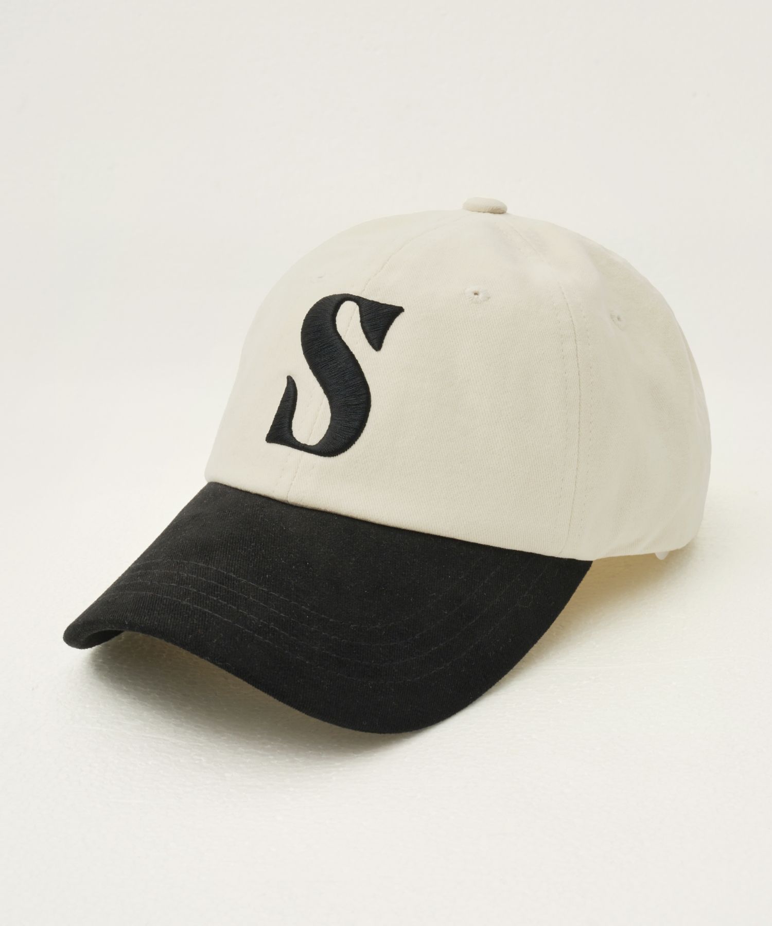 MUSINSA | SATUR Vintage Casual Ball Cap Ivory Black