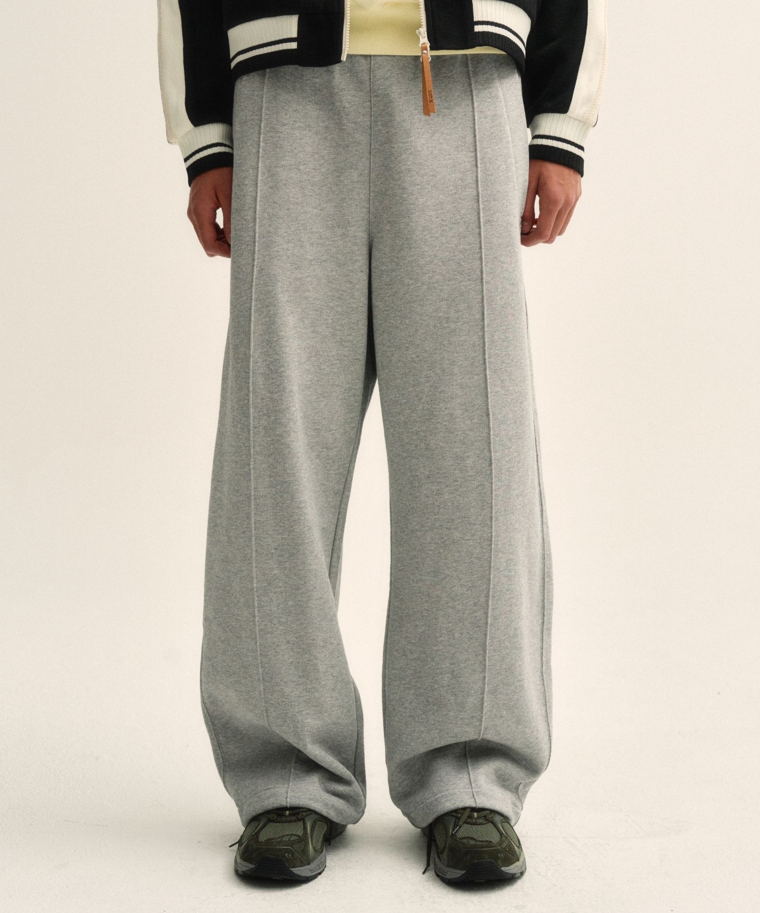 24FW★ SATUR ★ TEO COTTON BANDING SWEATPANTS MUSINSA | SATUR Theo Cotton Banding Sweatpants Melange Grey