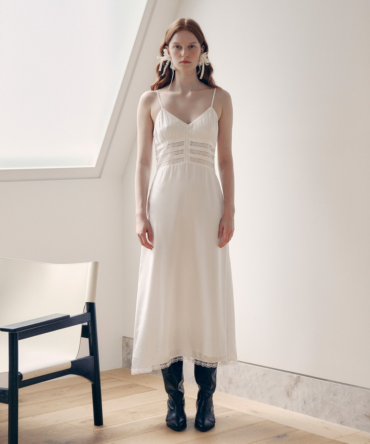 ROLAROLA★大人気★LACE BUSTIER ONEPIECE MUSINSA | ROLAROLA LACE BUSTIER ONEPIECE WHITE
