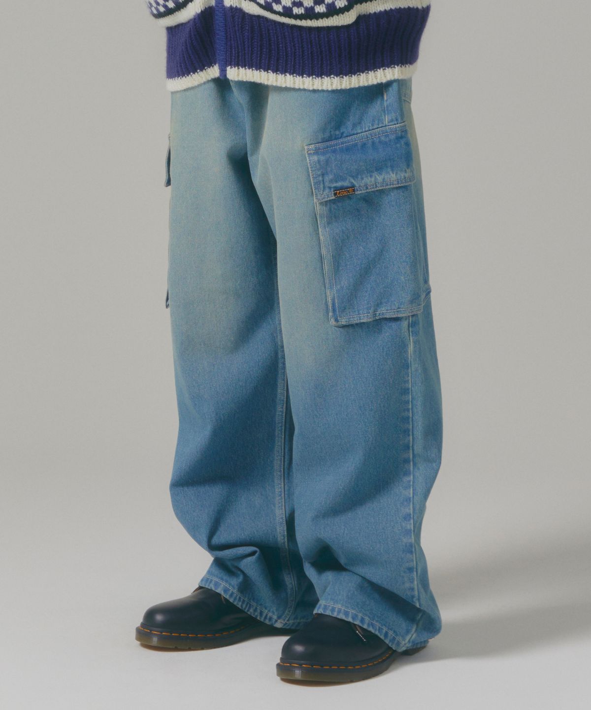 엘엠씨(LMC) LOOSE FIT DENIM CARGO PANTS vintage blue