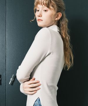 터틀넥 트임 티셔츠 (그레이)