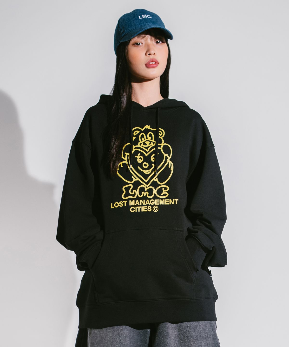 엘엠씨(LMC) HEART BEAR HOODIE black