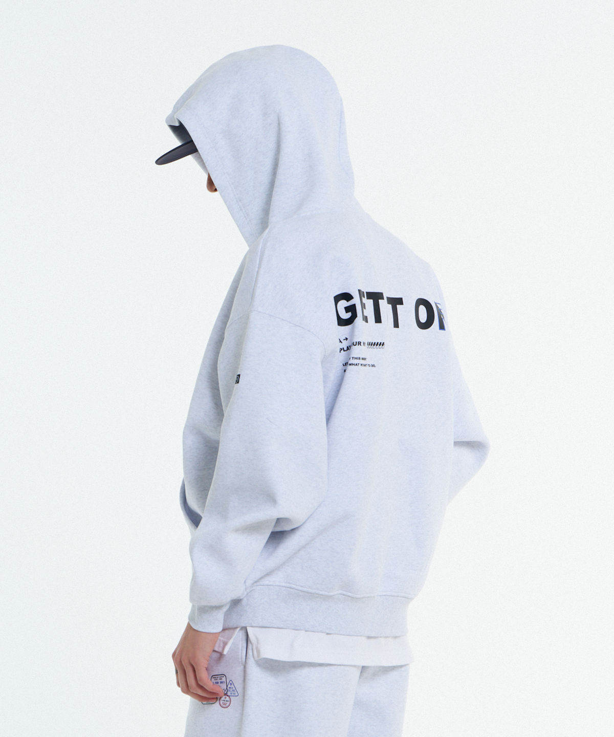 겟잇온(GET IT ON) 시그니처 후드 스웨트셔츠_화이트