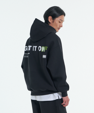 시그니처 후드 스웨트셔츠_블랙