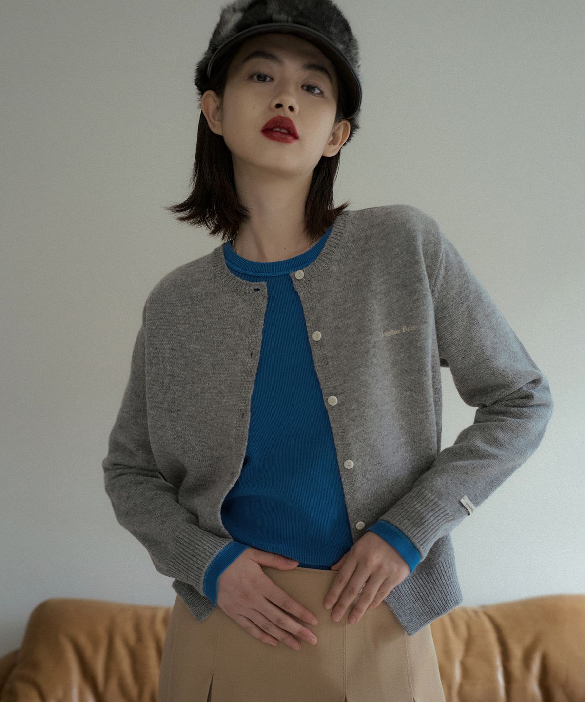 오버듀플레어(OVERDUEFLAIR) OVERDUE WOOL CARDIGAN_MELANGE GRAY