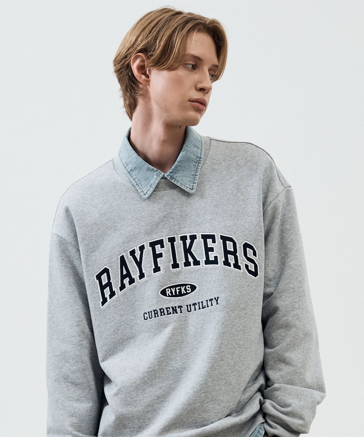 레이피커스(RAYFIKERS) 아치 로고 맨투맨 MELANGE GREY (MP6TU141-097)