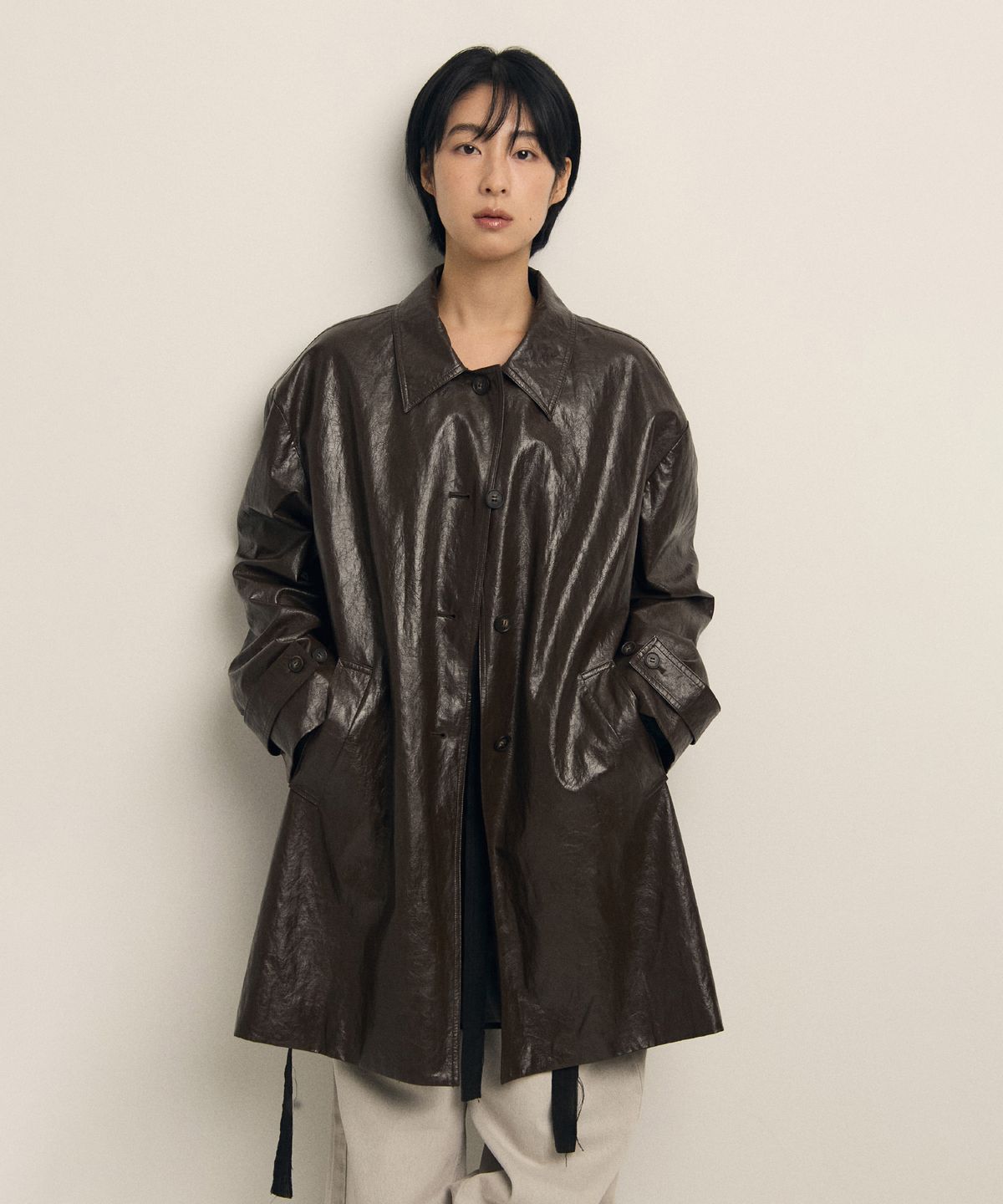 로우타이드(LOW TIDE) LEATHER HALF COAT [BROWN]