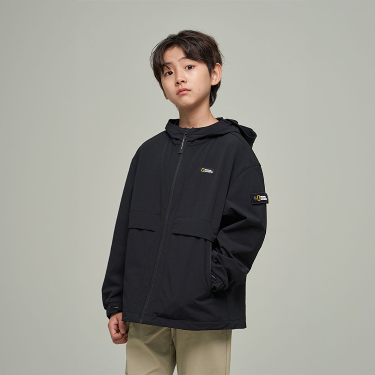 내셔널지오그래픽 키즈(NATIONAL GEOGRAPHIC KIDS) K243UJP940 판테라 우븐 트레이닝 점퍼 CARBONBLACK