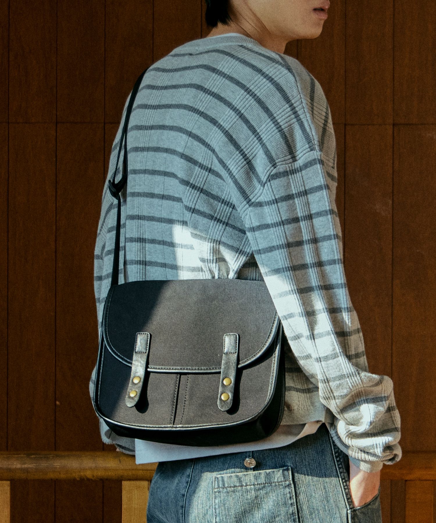 Shop Messenger & Crossbody Bags at MUSINSA