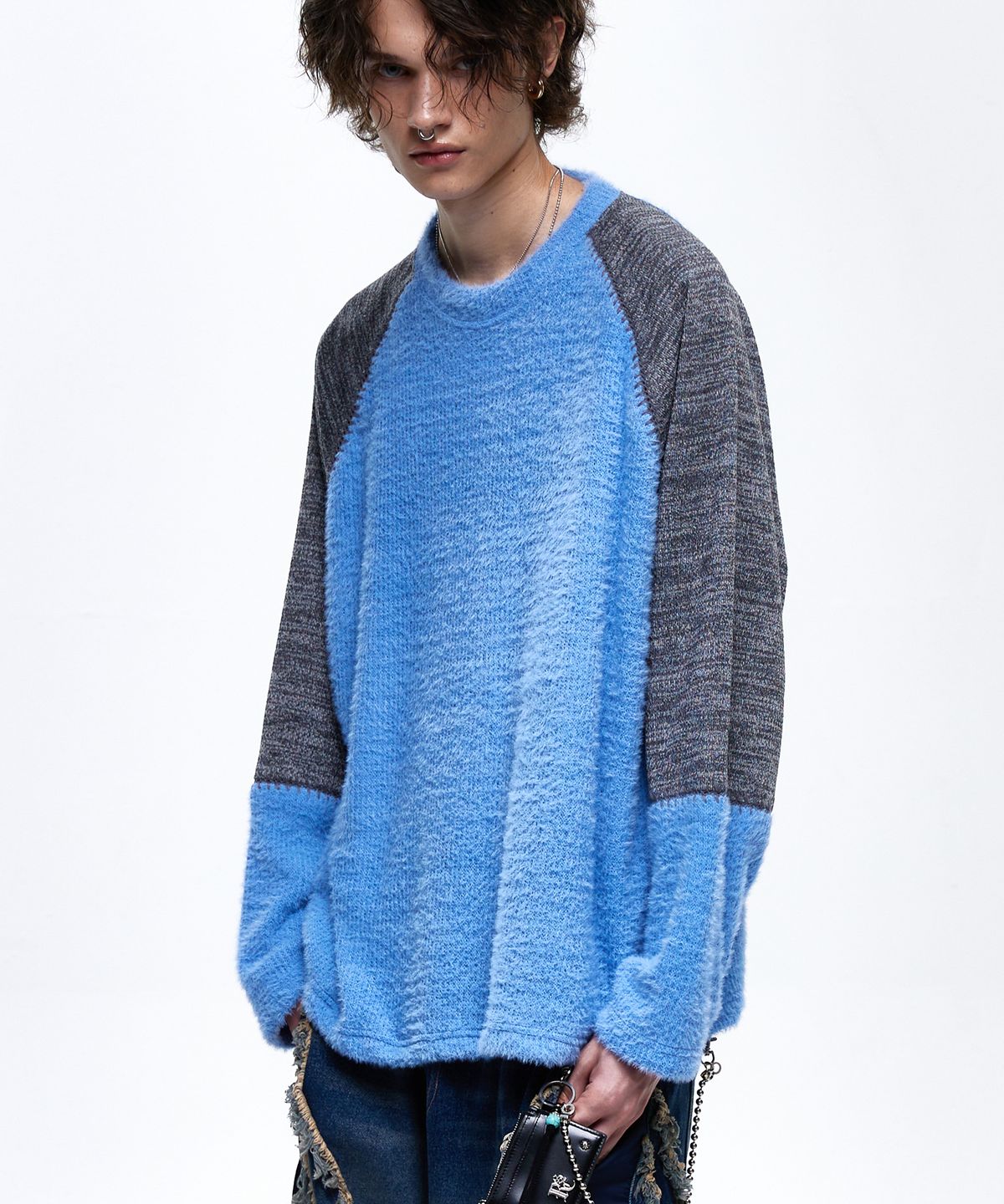 알에스에스씨(RSSC) STITCHED HAIRY RAGLAN KNIT - BLUE