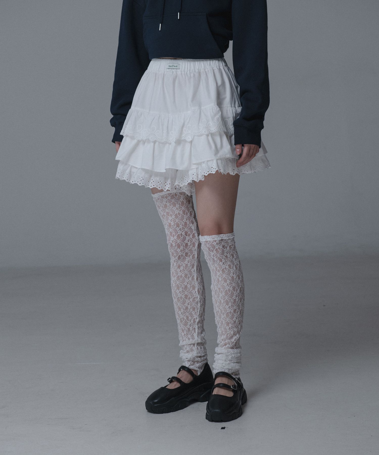 MUSINSA公式 | MARS EN AVRIL Lace Banding Skirt Pants (White)