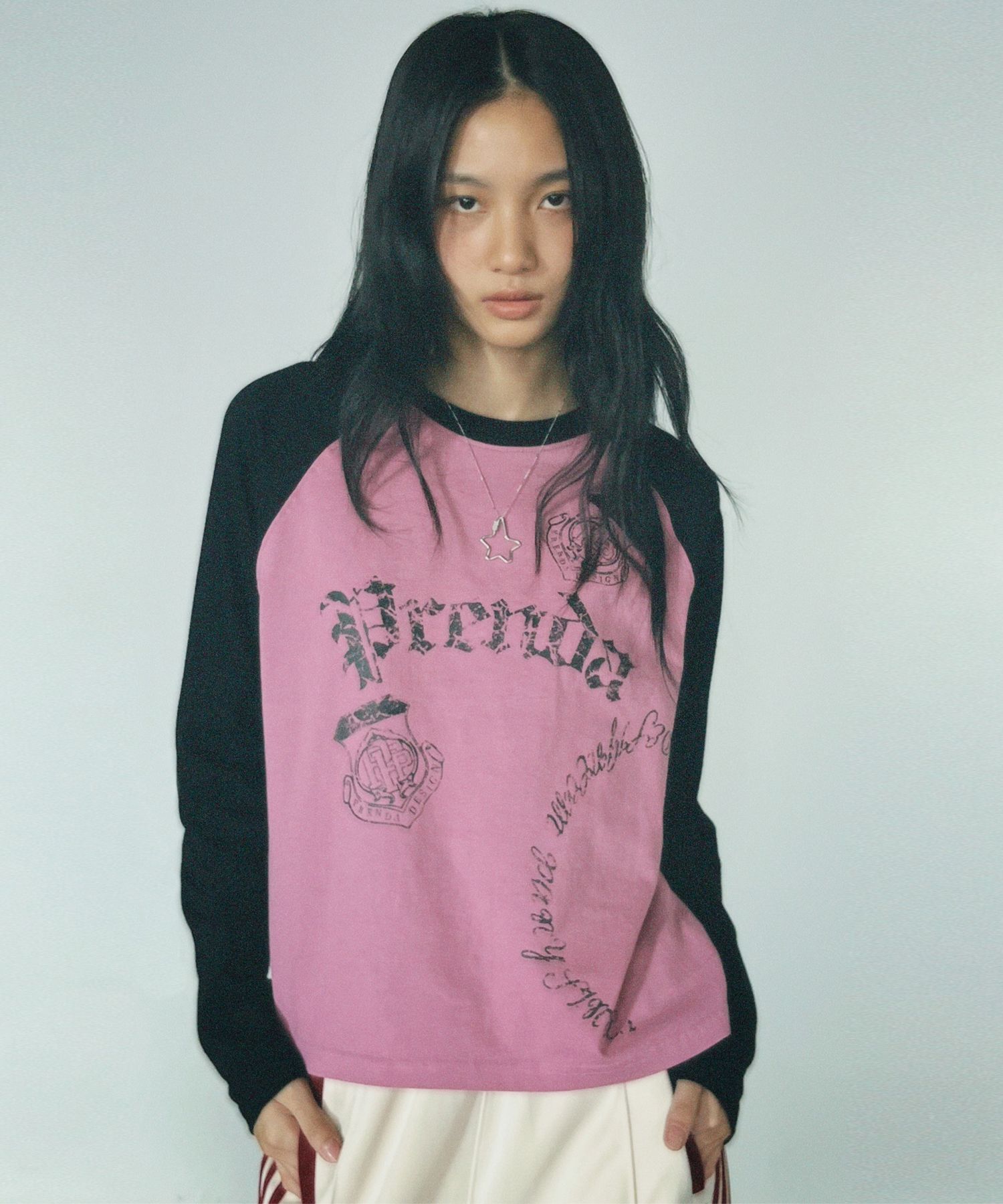 ◇PRENDA◇ VINTAGE LOGO RAGLAN LONG SLEEVE INDIGO PINK MUSINSA | PRENDA VINTAGE LOGO RAGLAN LONG SLEEVE INDIGO PINK