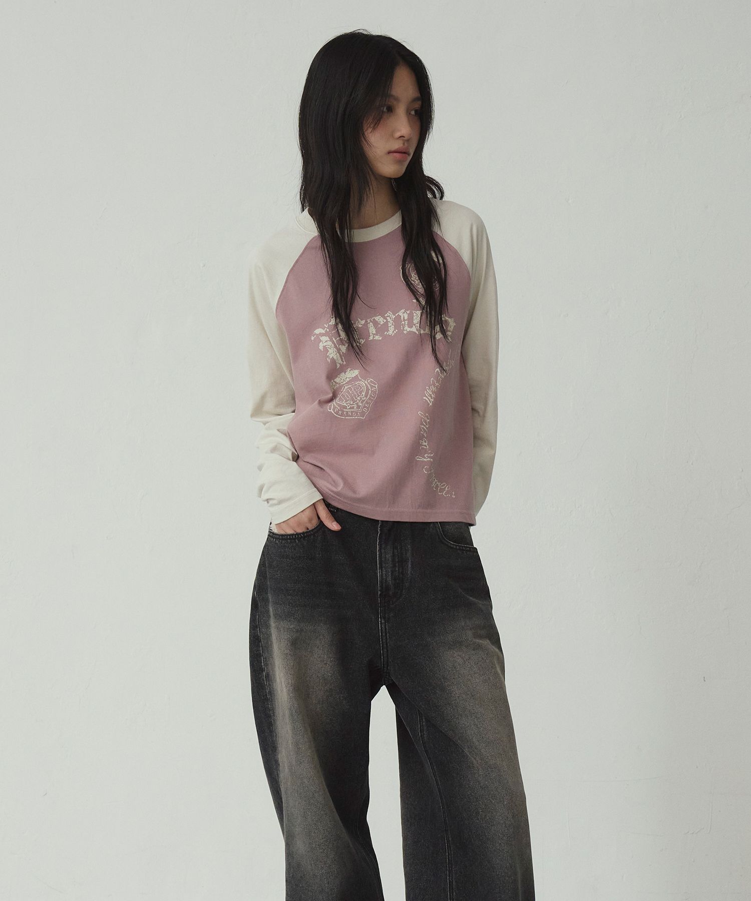 ◇PRENDA◇ VINTAGE LOGO RAGLAN LONG SLEEVE GLOOMY PINK MUSINSA | PRENDA VINTAGE LOGO RAGLAN LONG SLEEVE GLOOMY PINK