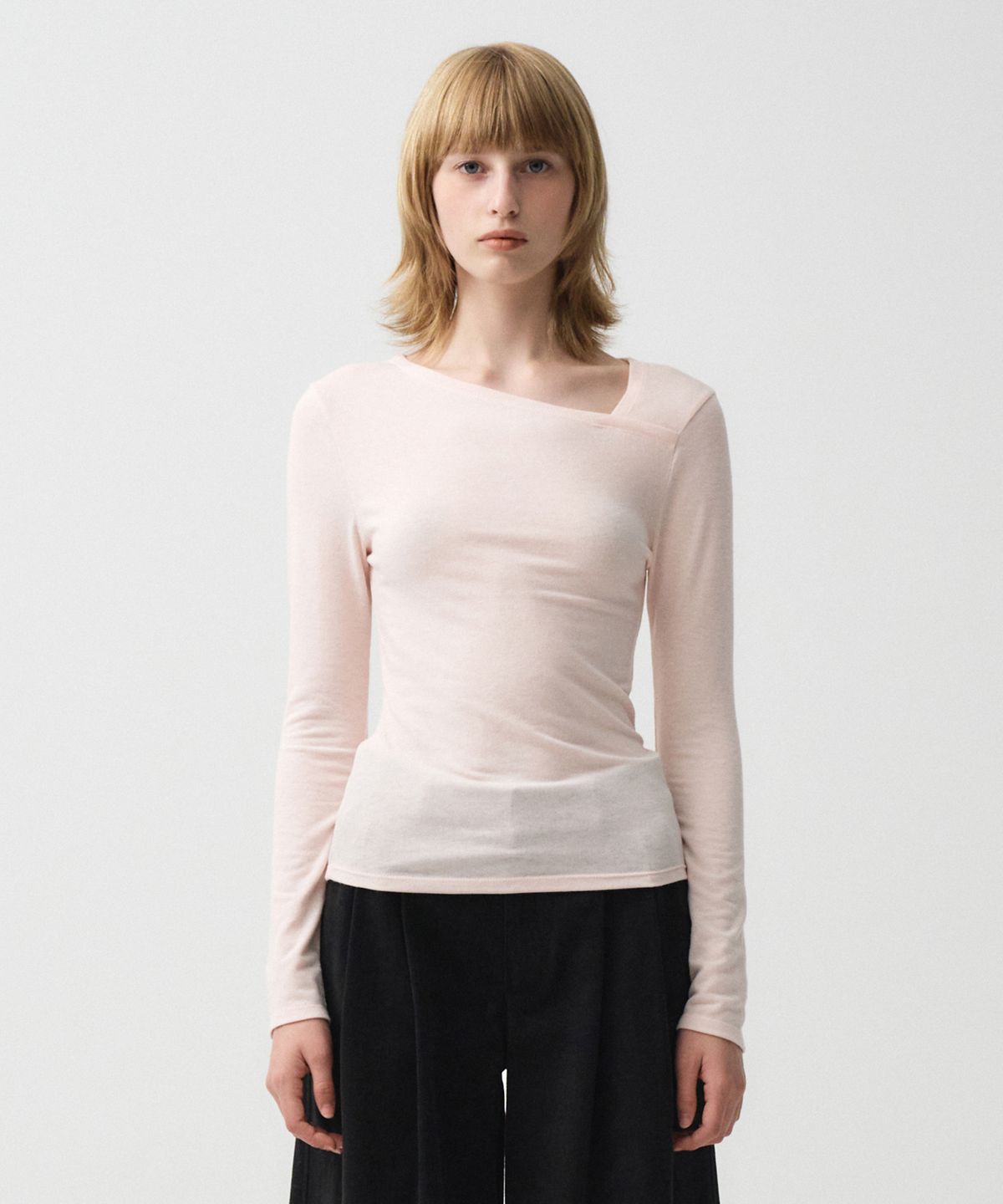 마리떼 프랑소와 저버(MARITHÉ + FRANҪOIS GIRBAUD) W NECK POINT LONG SLEEVE light pink