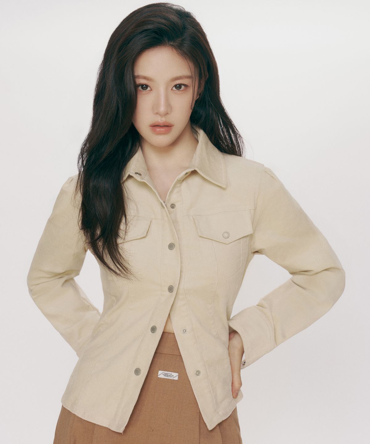 마리떼 프랑소와 저버(MARITHÉ + FRANҪOIS GIRBAUD) W SLIM FIT VELVET CORDUROY SHIRT ivory