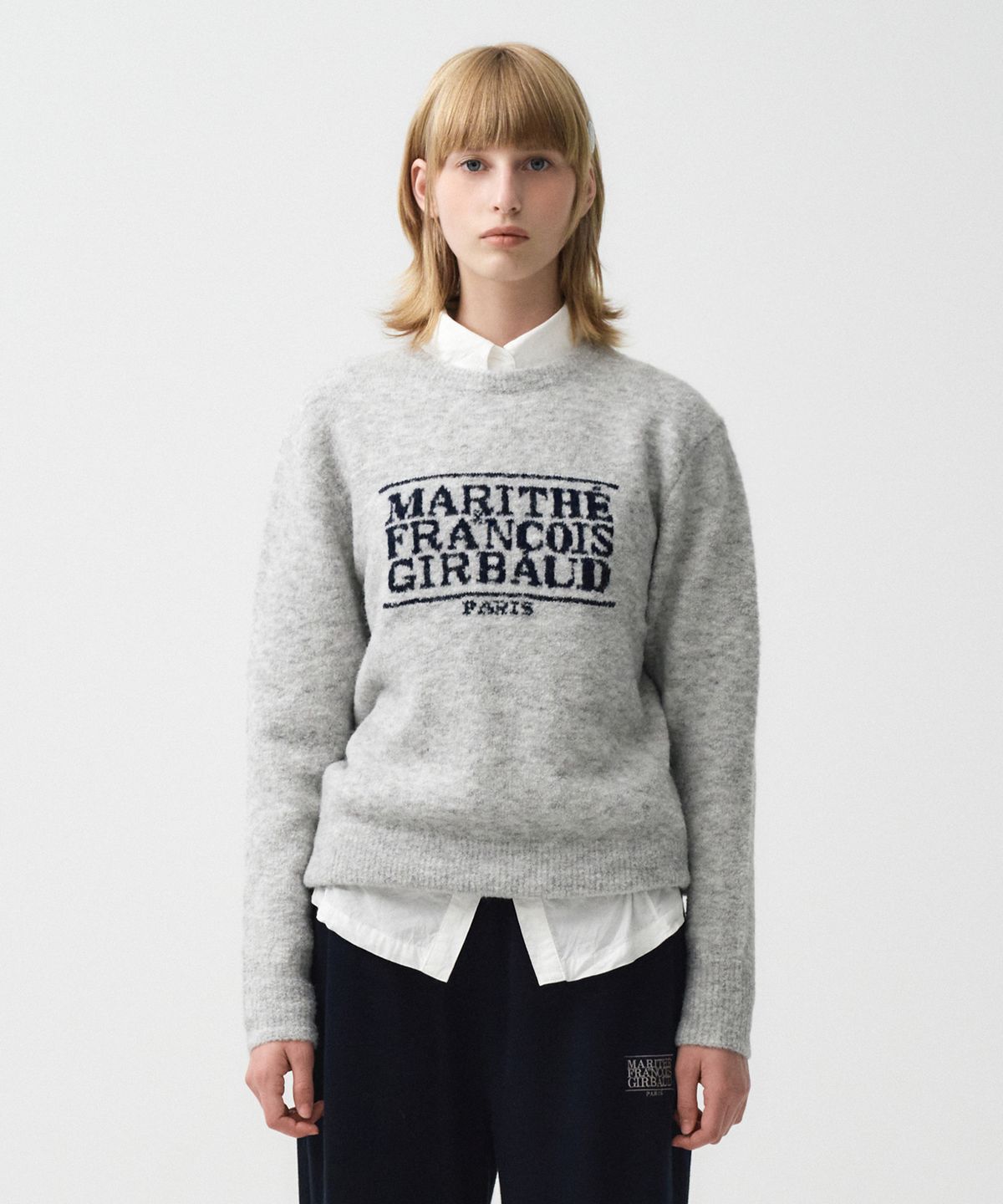 마리떼 프랑소와 저버(MARITHÉ + FRANҪOIS GIRBAUD) BOUCLE CLASSIC LOGO SWEATER light gray