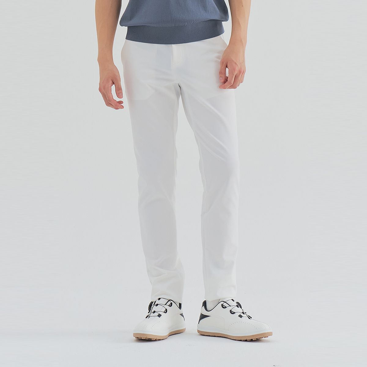 테일러메이드 어패럴(TAYLORMADE APPAREL) 남성 퍼포먼스 슬림핏 팬츠 TPN-31HG81-101