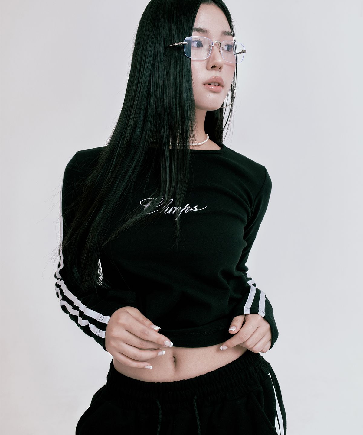 본챔스(BORN CHAMPS) CHMPS 라인 롱슬리브 B24FT07BK