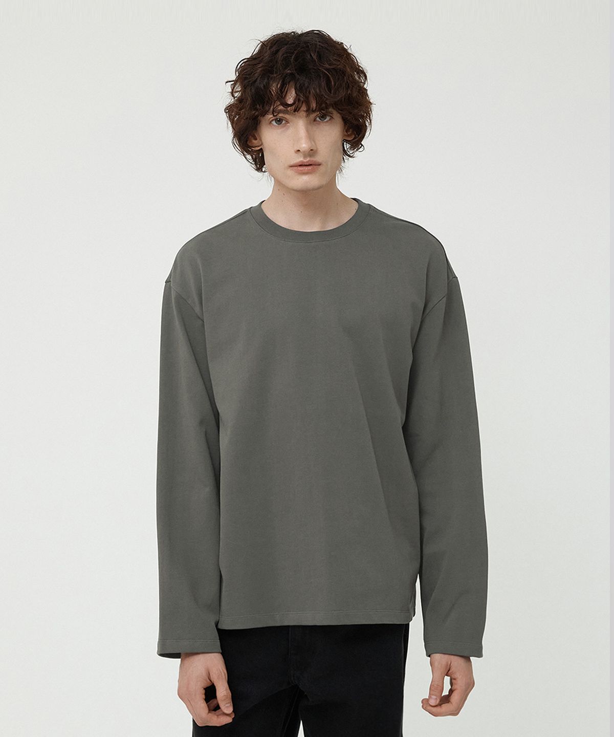 필더스(FIELDERS) MAN ESSENTIAL LONG SLEEVE TEE CHARCOAL