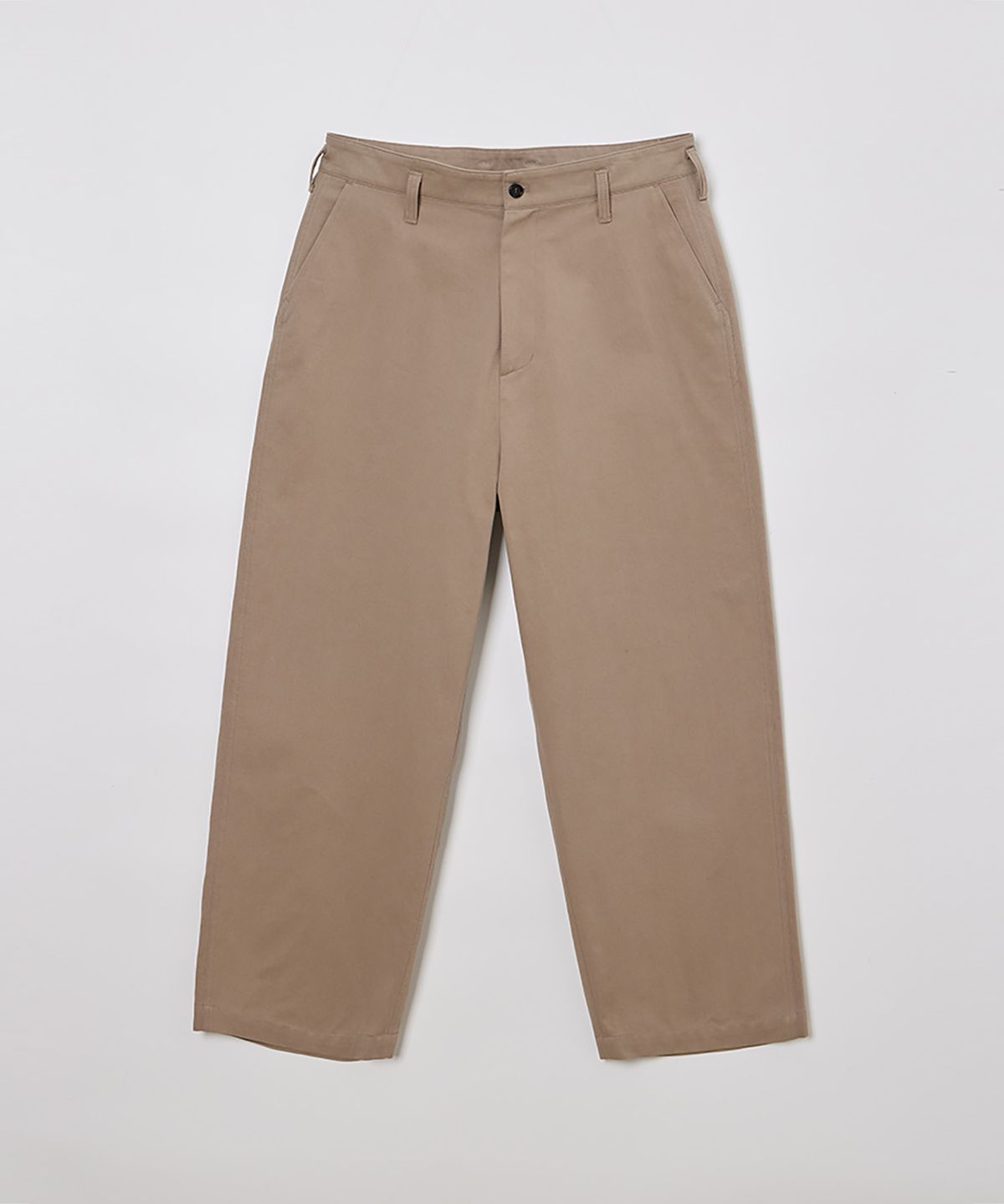 필더스(FIELDERS) MAN CLASSIC CHINO PANTS DEEP BEIGE