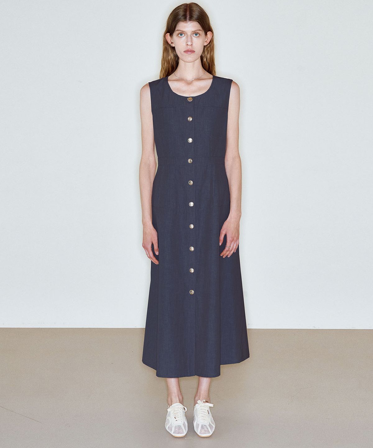 씨커슨(CKUSUN) FITTED ROUND NECK SLEEVELESS DRESS_NAVY