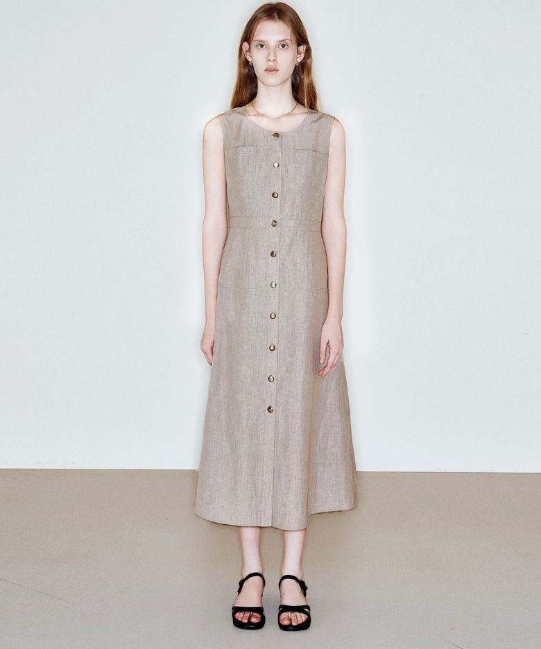 FITTED ROUND NECK SLEEVELESS DRESS_BEIGE