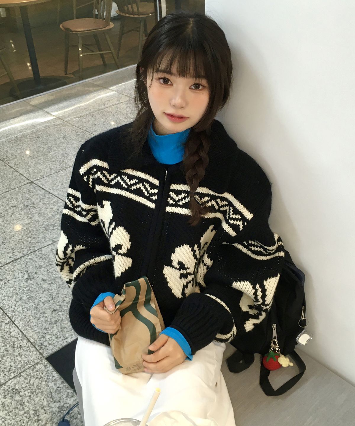 락케이크(ROCKCAKE) Flower Cowichan Cardigan - Black/Black